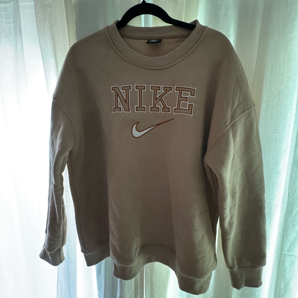Nike Beige Crewneck Sweatshirt